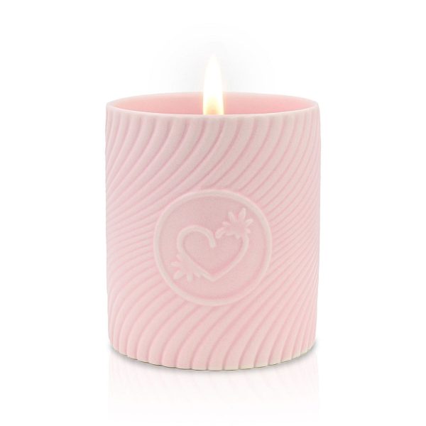 Pink Massage Candle 250 gram Champagne & Strawberry