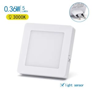 Aigostar LED Night Light with Light Sensor 2-level Dimmer, 0.36W 3000K